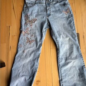 Angels Blue Flare & Wide Leg Jeans with Embroidery 20 in waist measured flat